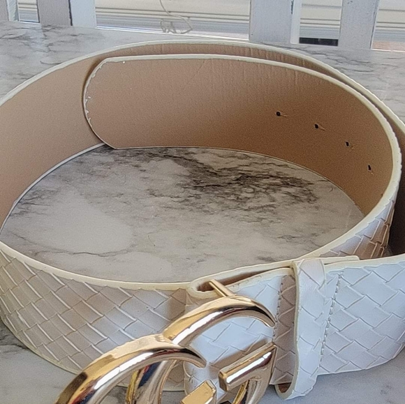 FASHION BELTS WHOLESALE LOT OF 100 MIX COLORS - Picture 7 of 14